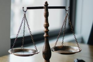 Care sunt preocuparile unui avocat specializat in Drept Civil?